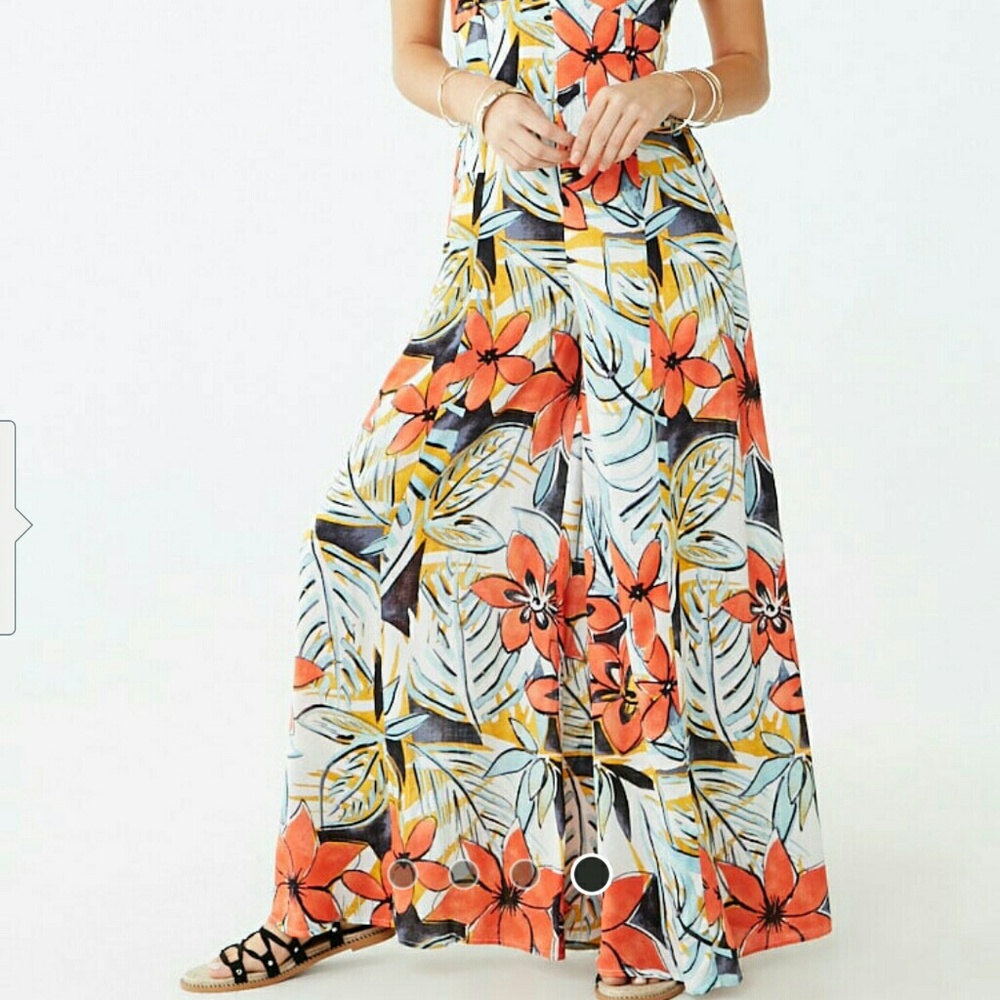 Jumpsuit - Picture 2 of 5